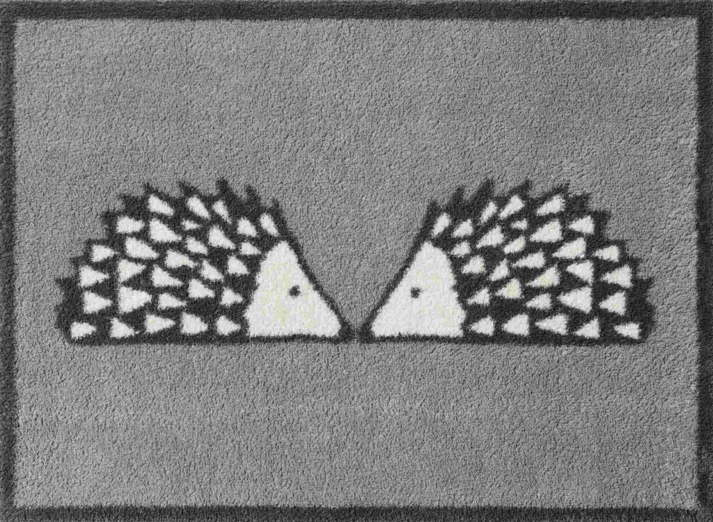 Turtle-Mat-Kissing-Spike-Slate_60x85cm_02_5060025367453_DRAUFSICHT_kl