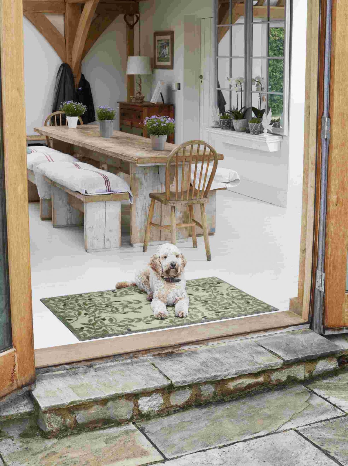 Turtle-Mat-Olive_75x120cm_05_5060025367729_MILIEU_kl