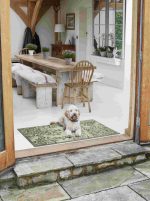 Turtle-Mat-Olive_75x120cm_05_5060025367729_MILIEU_kl