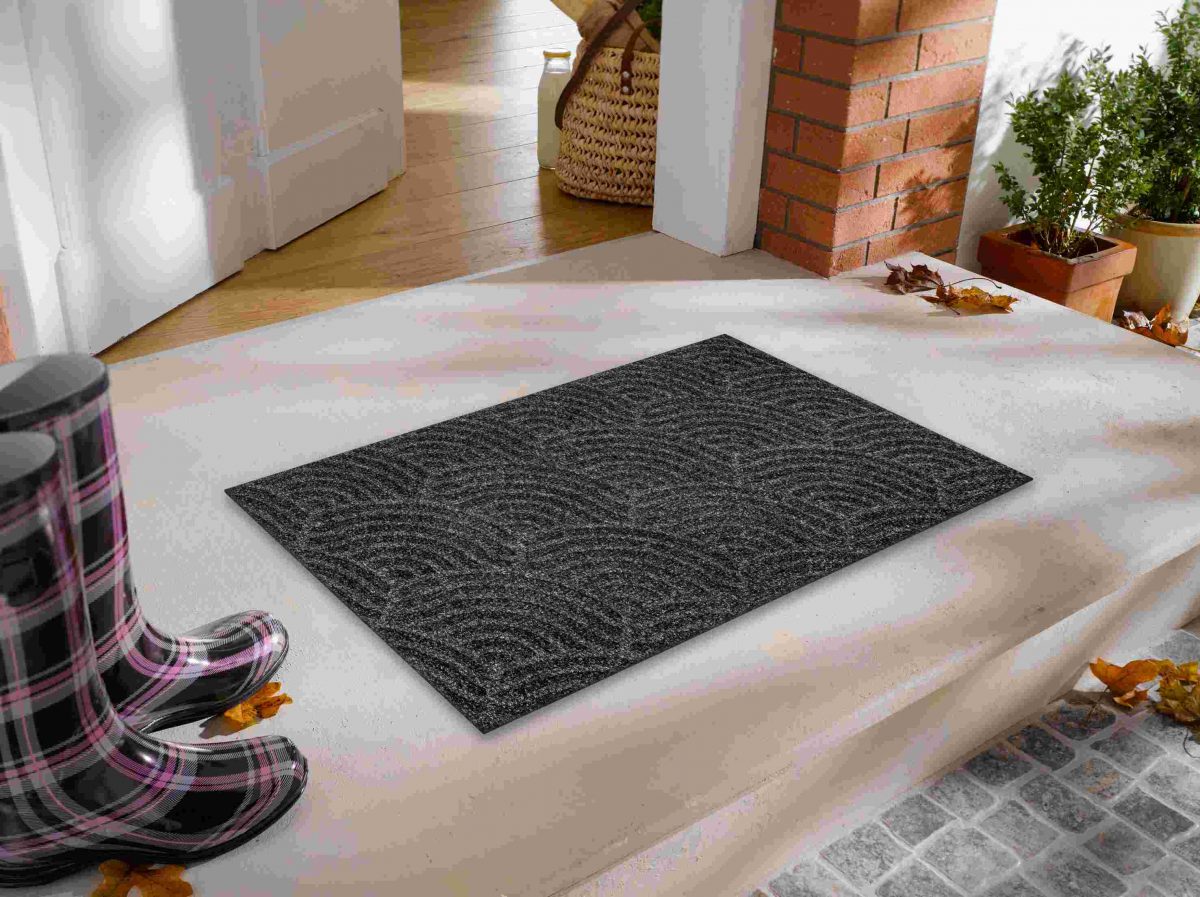 DUNE-Waves-dark-grey_45x75cm_05_9010216054316_MILIEU_kl