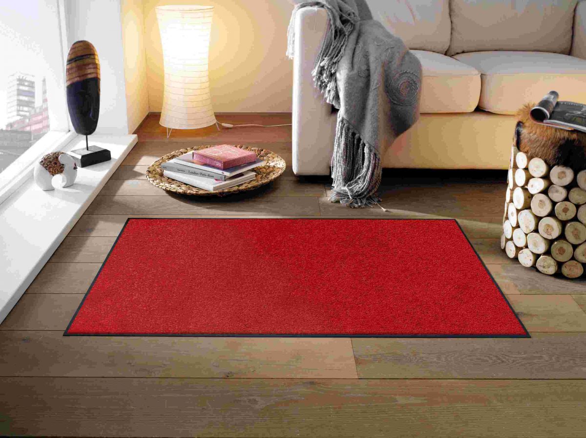 Mono_Original_Regal-Red_75x120cm_05_4032445036265_MILIEU_kl